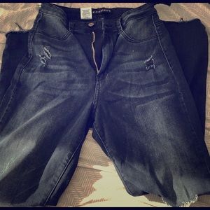 FASHION NOVA PLUS SIZE JEANS